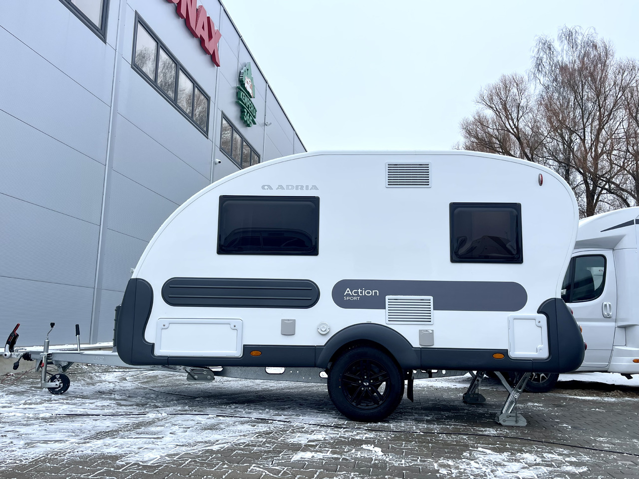 Adria Action Sport - Karavan: obrázek 3 Adria Action Sport - Karavan: obrázek 3