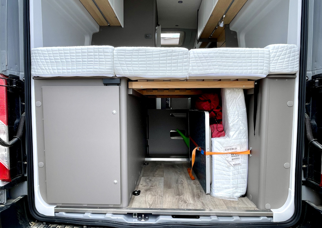 LMC Innovan 590C - Obytná dodávka: obrázek 3 LMC Innovan 590C - Obytná dodávka: obrázek 3