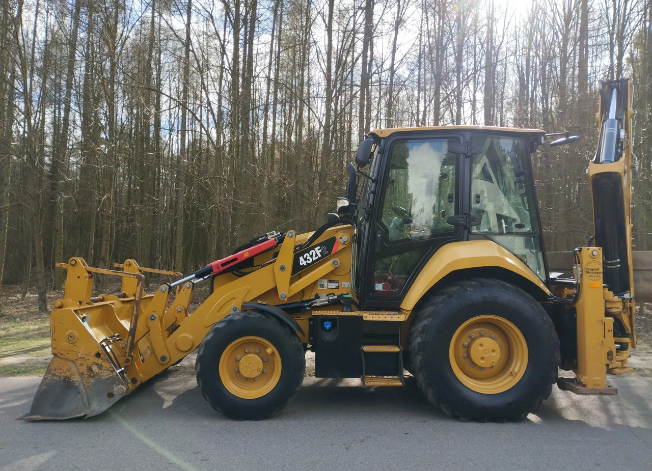 CATERPILLAR 432F II - Rýpadlo-nakladač: obrázek 4 CATERPILLAR 432F II - Rýpadlo-nakladač: obrázek 4