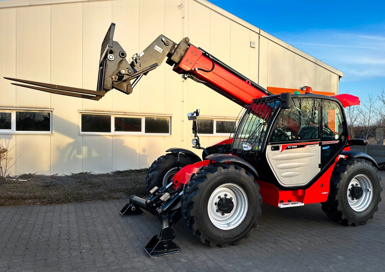 Manitou MT1033 - Teleskopický kolový nakladač: obrázek 1 Manitou MT1033 - Teleskopický kolový nakladač: obrázek 1