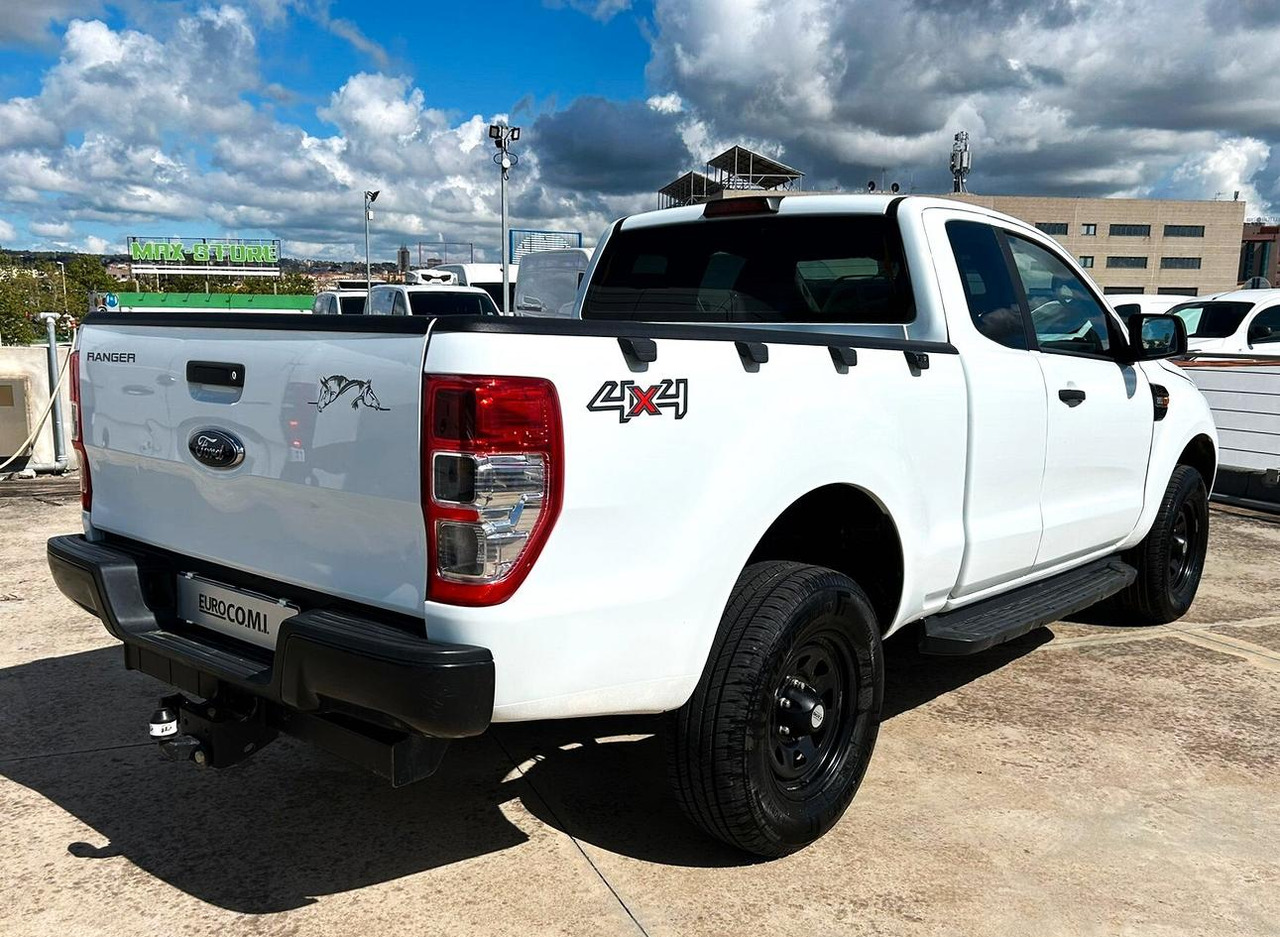 Ford Ranger 2.2 160 cv XL Supercab 4 posti 4wd gan - Pick-up: obrázek 5 Ford Ranger 2.2 160 cv XL Supercab 4 posti 4wd gan - Pick-up: obrázek 5