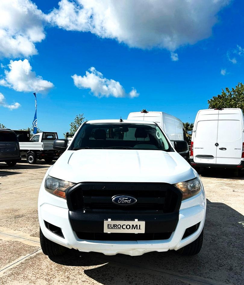 Ford Ranger 2.2 160 cv XL Supercab 4 posti 4wd gan - Pick-up: obrázek 2 Ford Ranger 2.2 160 cv XL Supercab 4 posti 4wd gan - Pick-up: obrázek 2