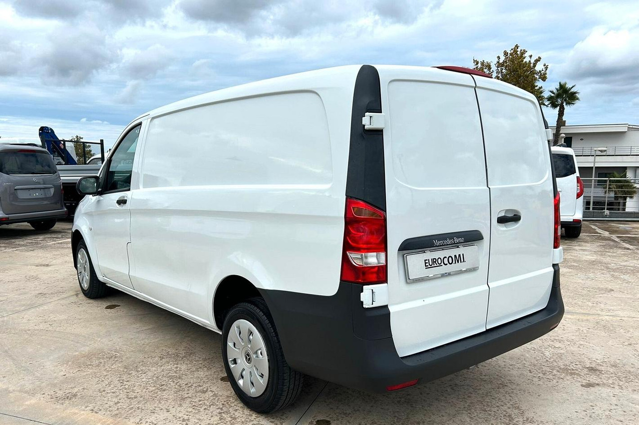 Furgon Mercedes Benz Vito 111 Furgone Long: obrázek 7