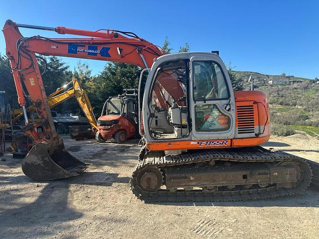 Fiat KOBELCO E115SR - Rýpadlo: obrázek 2 Fiat KOBELCO E115SR - Rýpadlo: obrázek 2