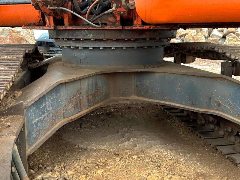 Rýpadlo Fiat KOBELCO E305: obrázek 12