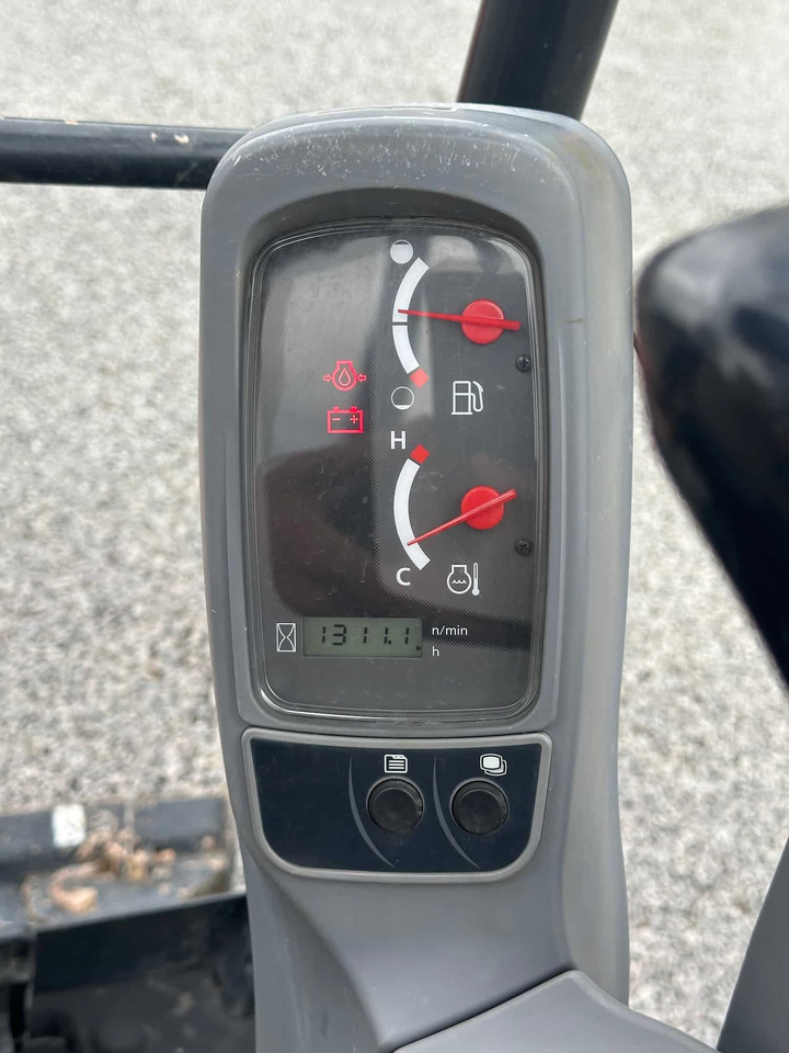 KUBOTA KX016-4 leasing KUBOTA KX016-4: obrázek 18 KUBOTA KX016-4 leasing KUBOTA KX016-4: obrázek 18