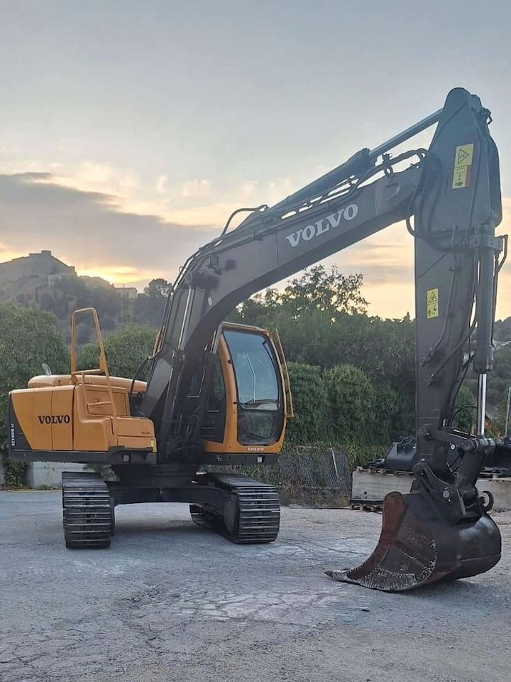 VOLVO EC140BLC - Pásové rýpadlo: obrázek 3 VOLVO EC140BLC - Pásové rýpadlo: obrázek 3