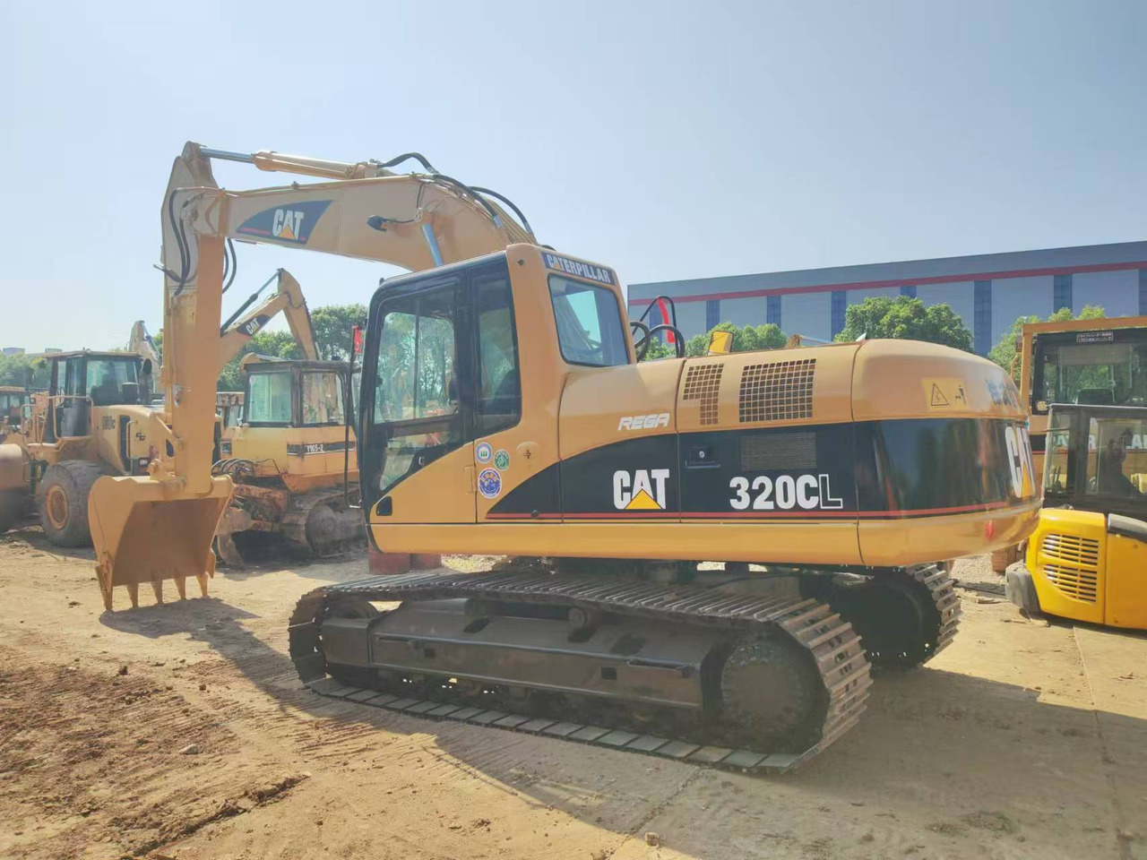 CATERPILLAR 320CL - Pásové rýpadlo: obrázek 2 CATERPILLAR 320CL - Pásové rýpadlo: obrázek 2