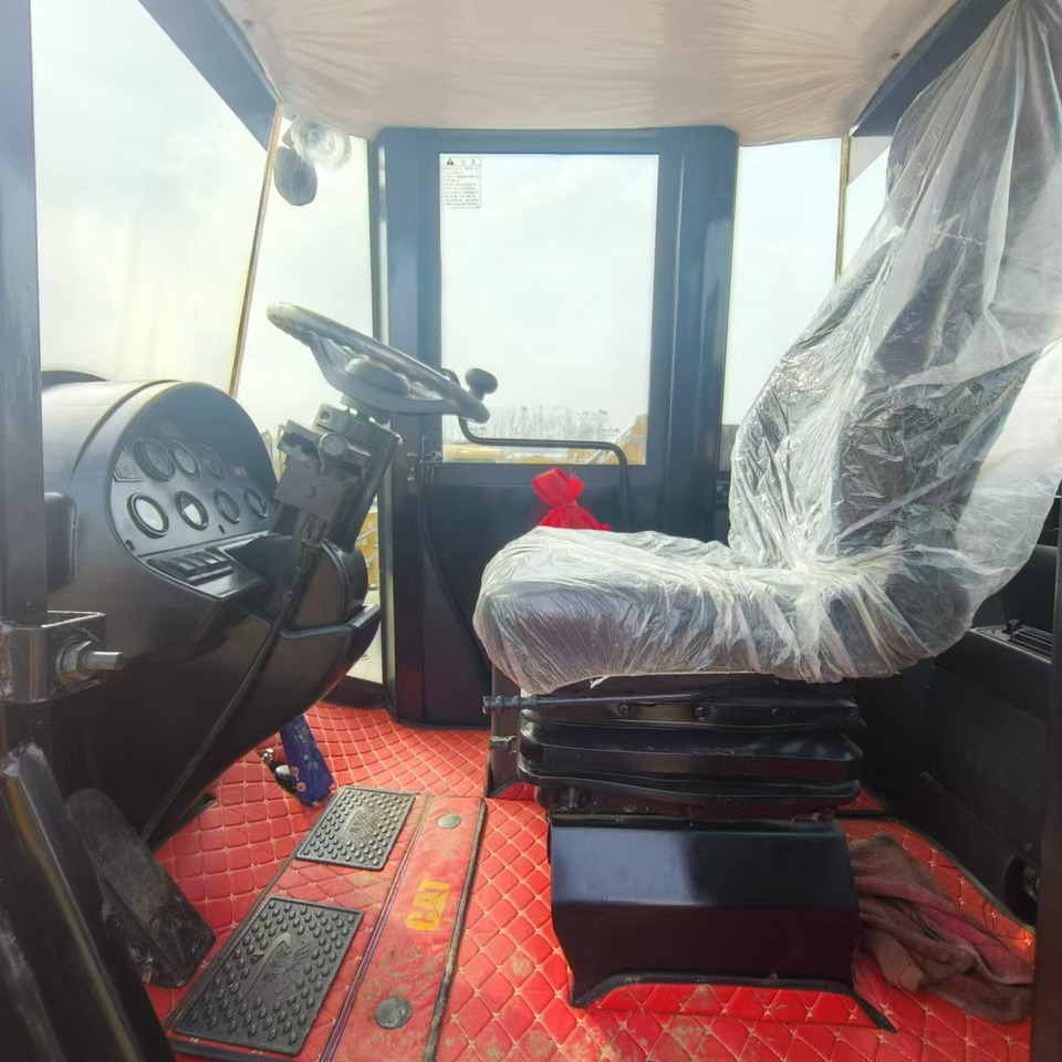 Kolový nakladač CATERPILLAR 966H: obrázek 8 Kolový nakladač CATERPILLAR 966H: obrázek 8