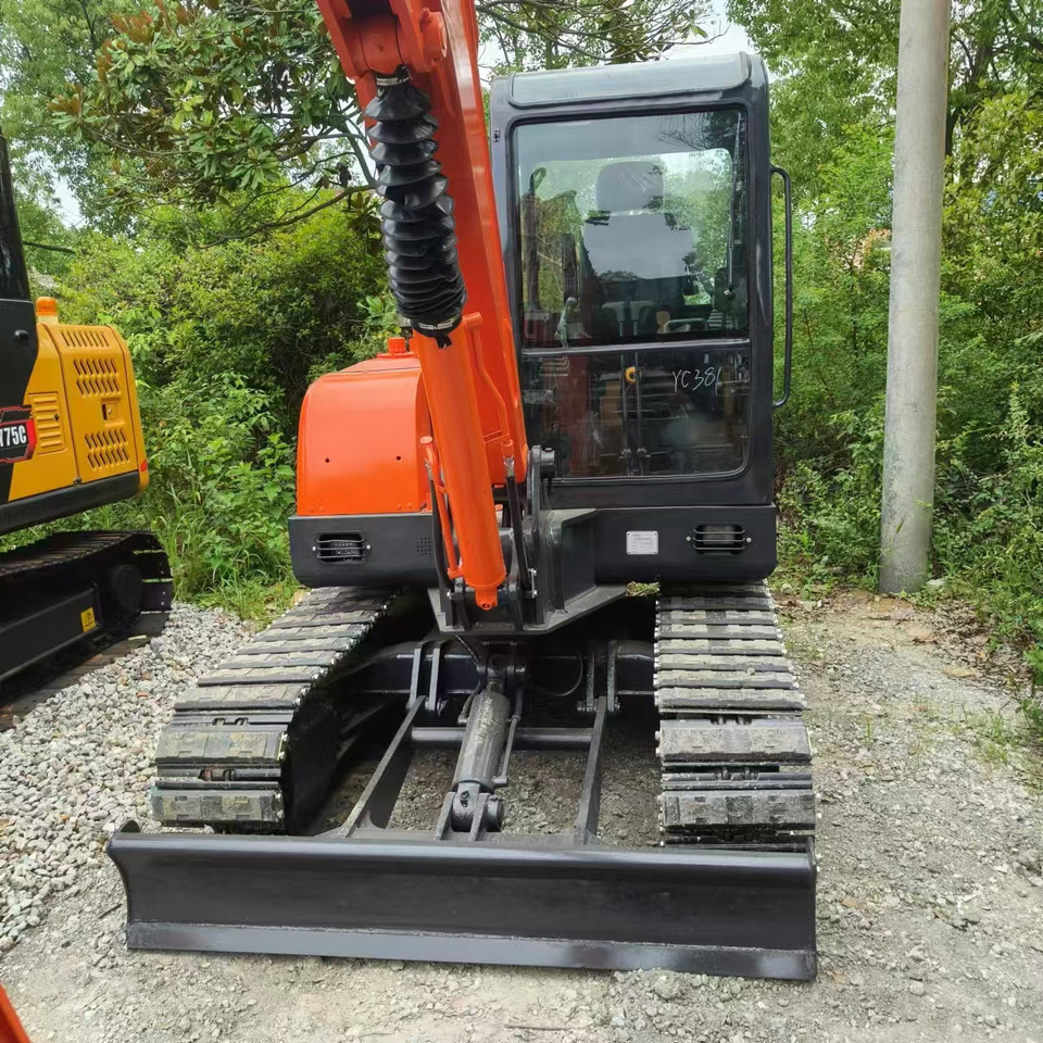Pásové rýpadlo DOOSAN DH60: obrázek 6
