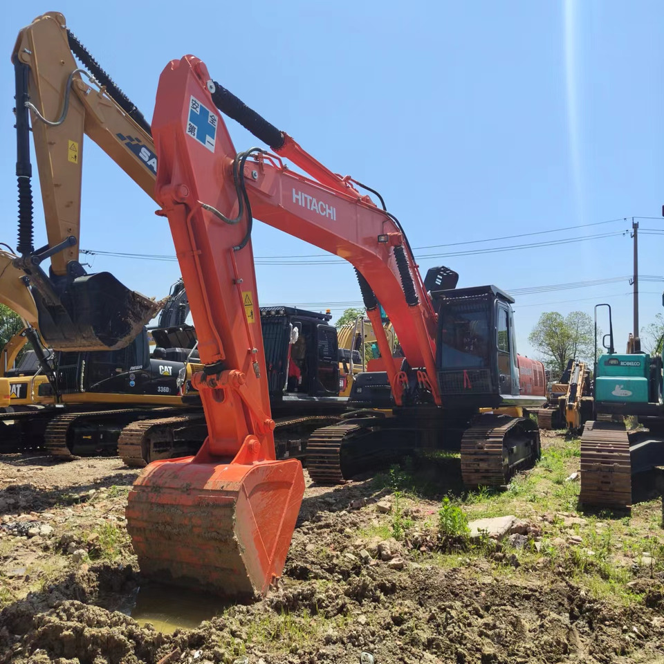 HITACHI ZX350 - Pásové rýpadlo: obrázek 3 HITACHI ZX350 - Pásové rýpadlo: obrázek 3