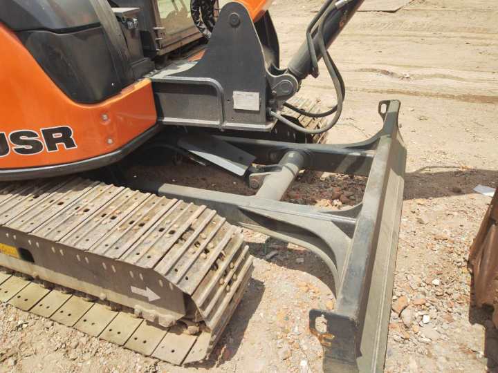 Mini rýpadlo HITACHI ZX55USR: obrázek 14