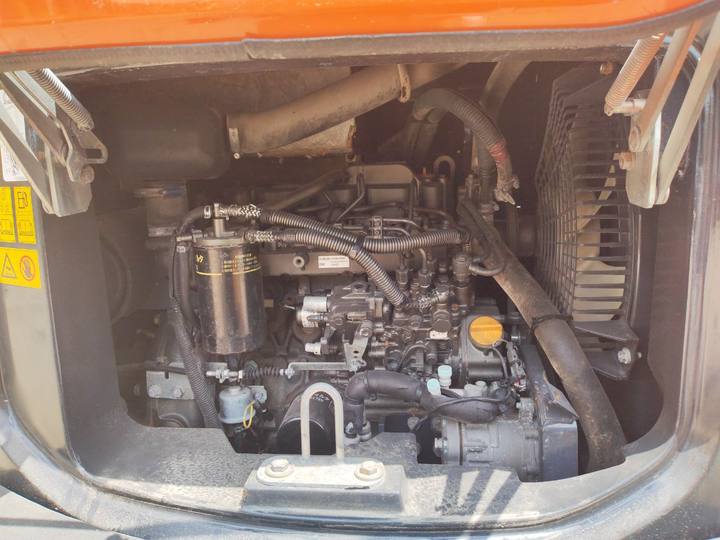 Mini rýpadlo HITACHI ZX55USR: obrázek 8