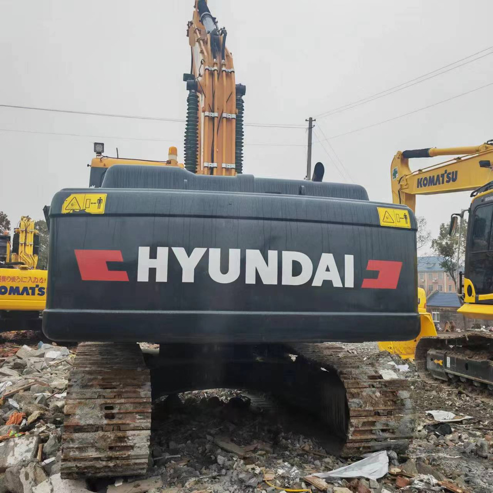 Hyundai HX220L - Pásové rýpadlo: obrázek 2 Hyundai HX220L - Pásové rýpadlo: obrázek 2