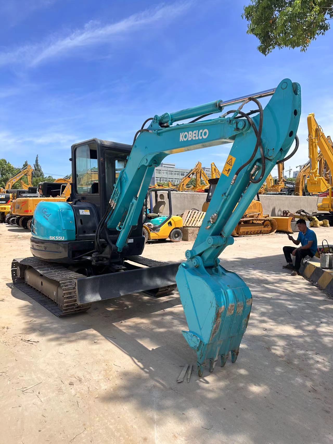 KOBELCO SK55 - Mini rýpadlo: obrázek 5 KOBELCO SK55 - Mini rýpadlo: obrázek 5