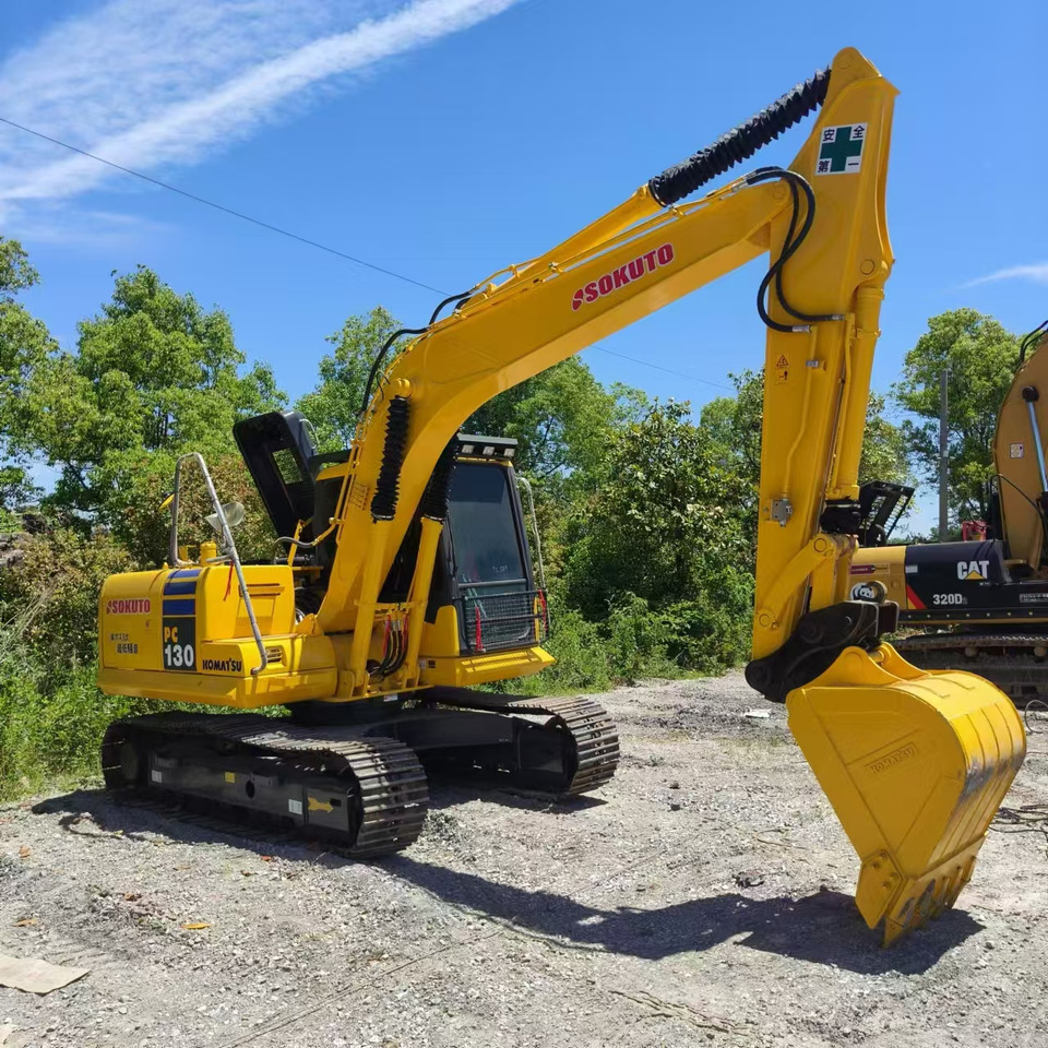 KOMATSU PC130 - Pásové rýpadlo: obrázek 2 KOMATSU PC130 - Pásové rýpadlo: obrázek 2