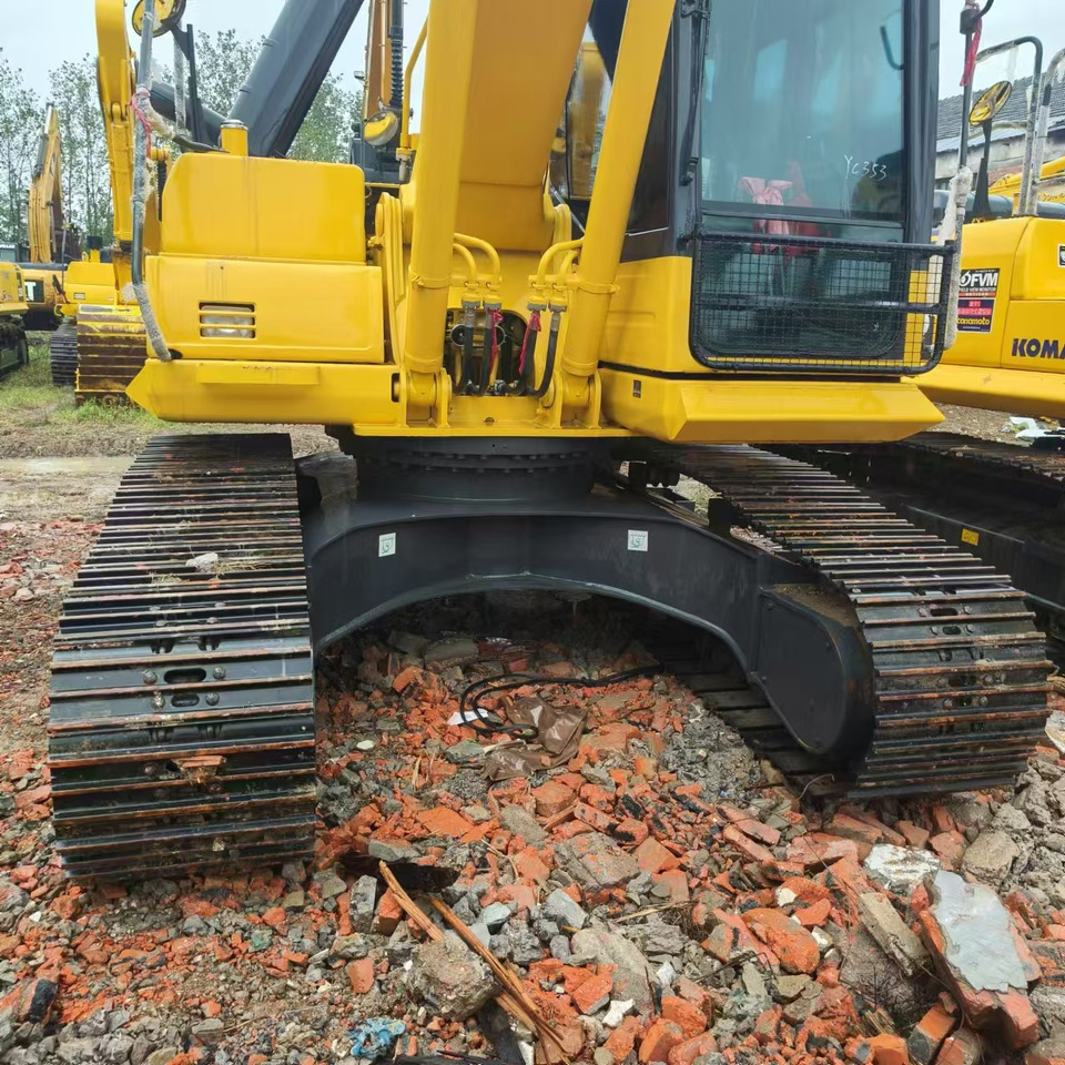 KOMATSU PC200 - Pásové rýpadlo: obrázek 5 KOMATSU PC200 - Pásové rýpadlo: obrázek 5
