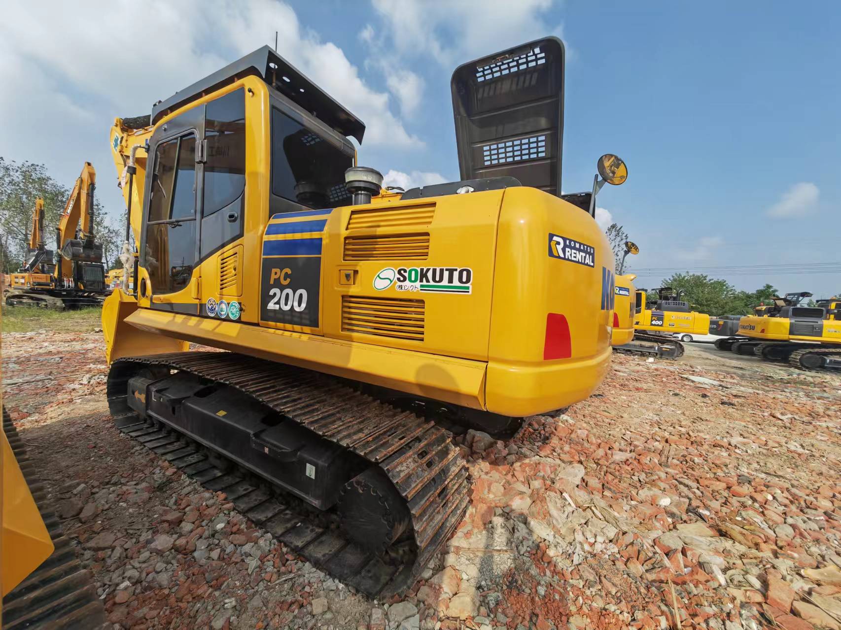 Pásové rýpadlo KOMATSU PC200: obrázek 10