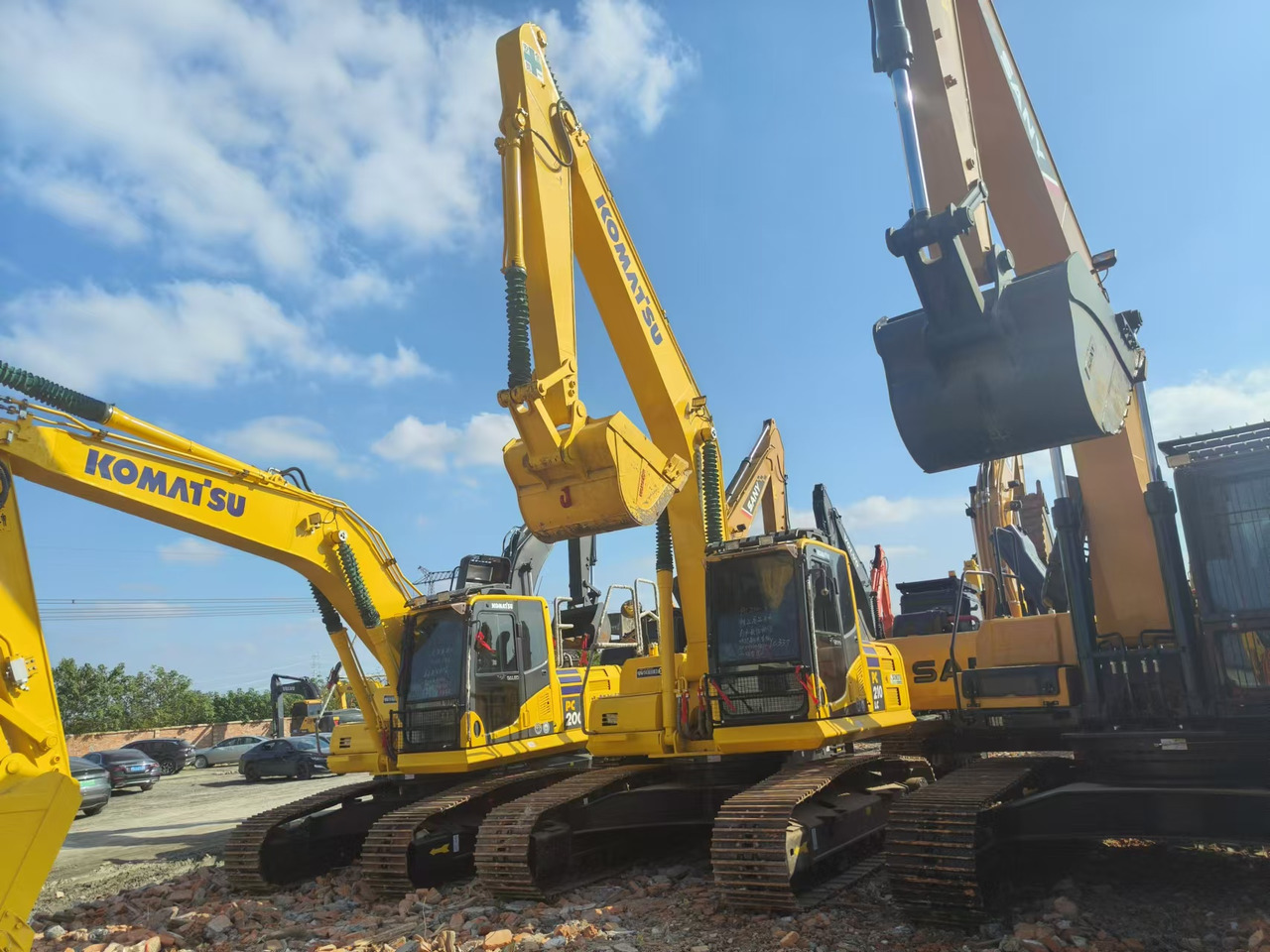 KOMATSU PC210LC-8 - Pásové rýpadlo: obrázek 2 KOMATSU PC210LC-8 - Pásové rýpadlo: obrázek 2