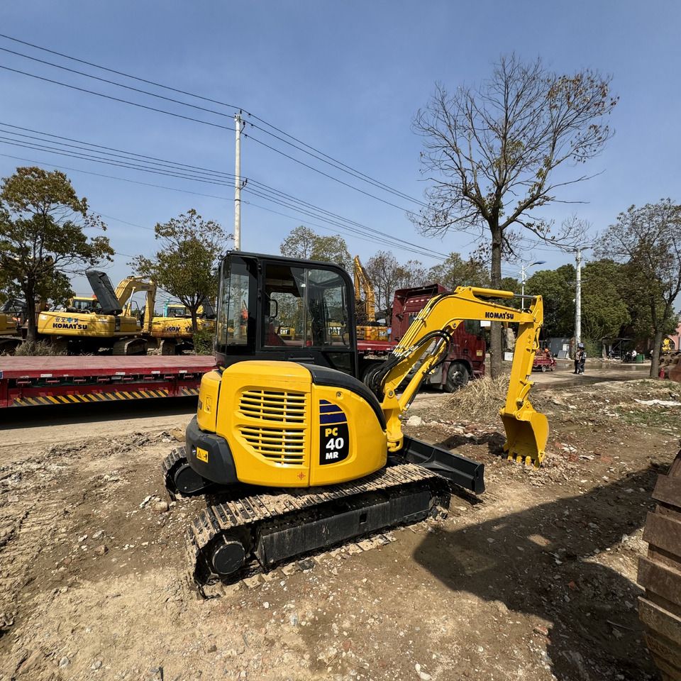 KOMATSU PC40 - Mini rýpadlo: obrázek 5 KOMATSU PC40 - Mini rýpadlo: obrázek 5