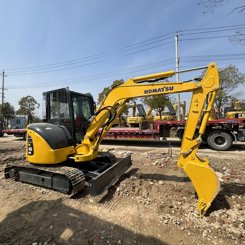 KOMATSU PC40 - Mini rýpadlo: obrázek 1 KOMATSU PC40 - Mini rýpadlo: obrázek 1