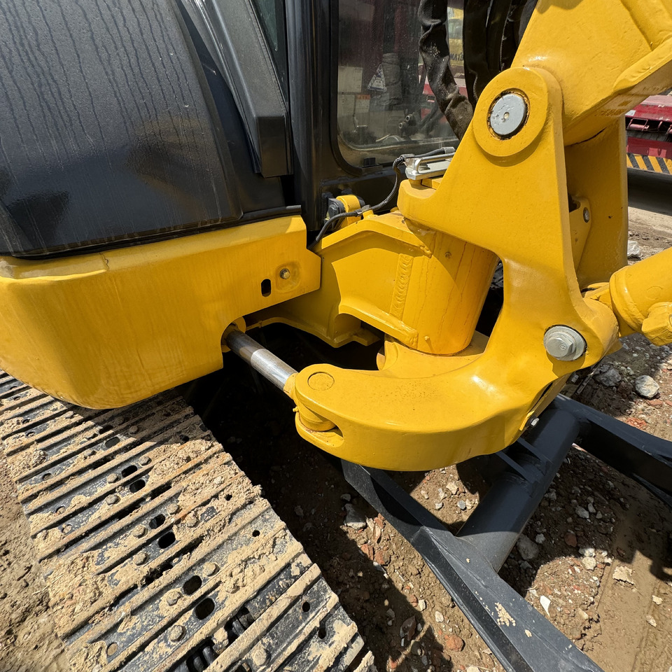 Mini rýpadlo KOMATSU PC40: obrázek 9