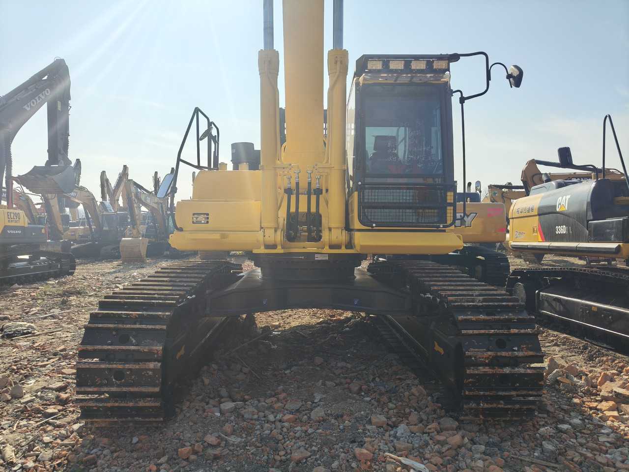 KOMATSU PC450 - Pásové rýpadlo: obrázek 4 KOMATSU PC450 - Pásové rýpadlo: obrázek 4