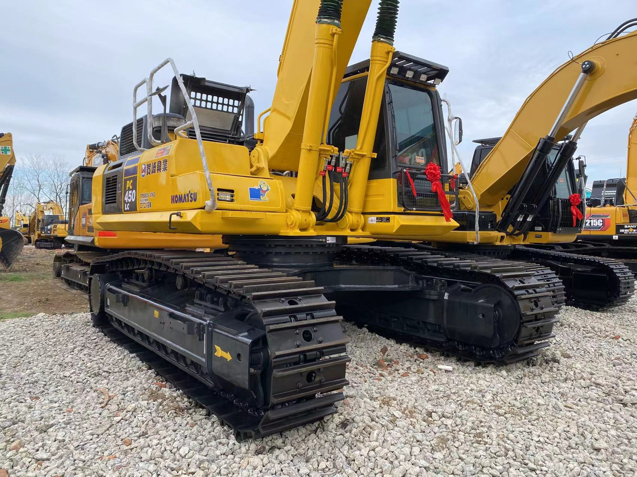 KOMATSU PC450 - Pásové rýpadlo: obrázek 2 KOMATSU PC450 - Pásové rýpadlo: obrázek 2