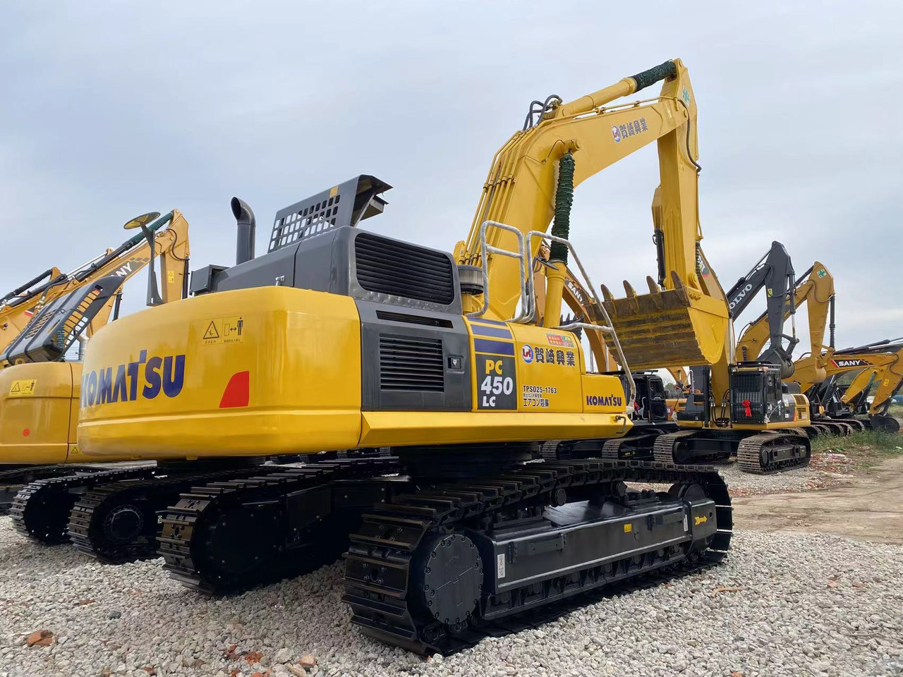 KOMATSU PC450 - Pásové rýpadlo: obrázek 4 KOMATSU PC450 - Pásové rýpadlo: obrázek 4