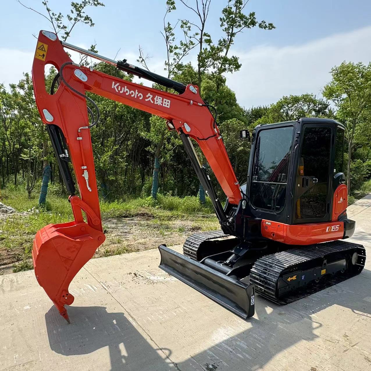 KUBOTA KX165 - Pásové rýpadlo: obrázek 1 KUBOTA KX165 - Pásové rýpadlo: obrázek 1