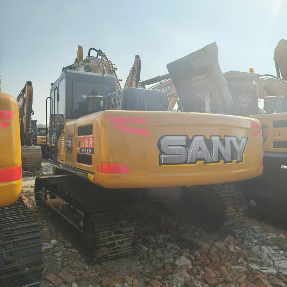 SANY SY215C - Pásové rýpadlo: obrázek 5 SANY SY215C - Pásové rýpadlo: obrázek 5