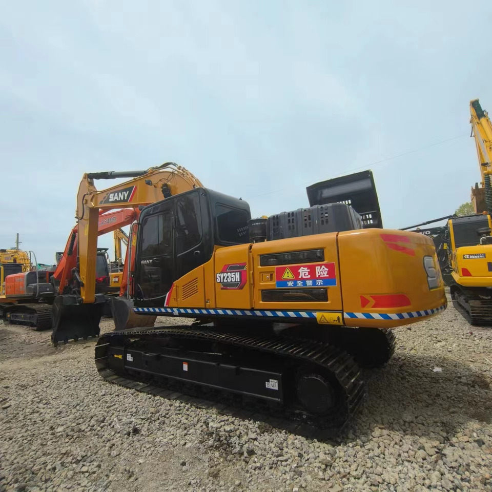 SANY SY235H - Pásové rýpadlo: obrázek 2 SANY SY235H - Pásové rýpadlo: obrázek 2