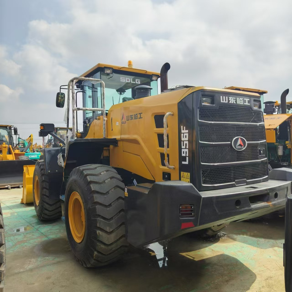 SDLG LG956F - Kolový nakladač: obrázek 4 SDLG LG956F - Kolový nakladač: obrázek 4