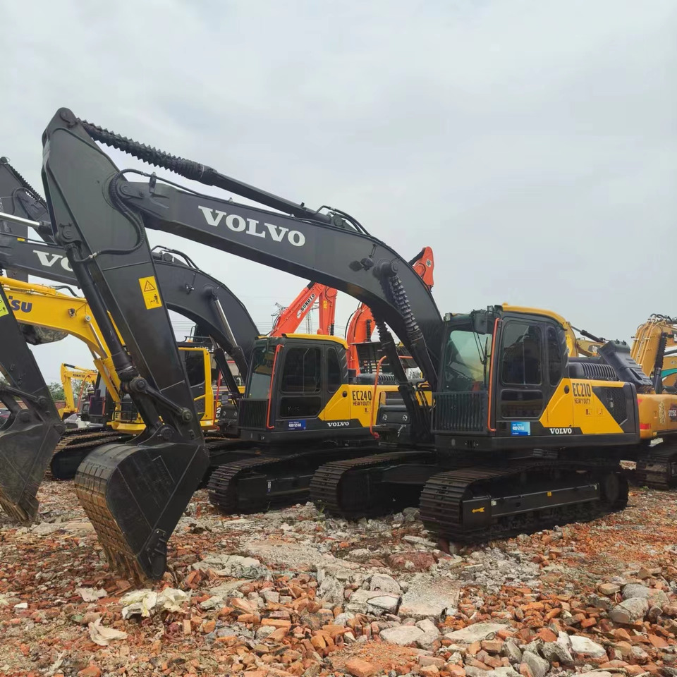 VOLVO EC210 - Pásové rýpadlo: obrázek 2 VOLVO EC210 - Pásové rýpadlo: obrázek 2