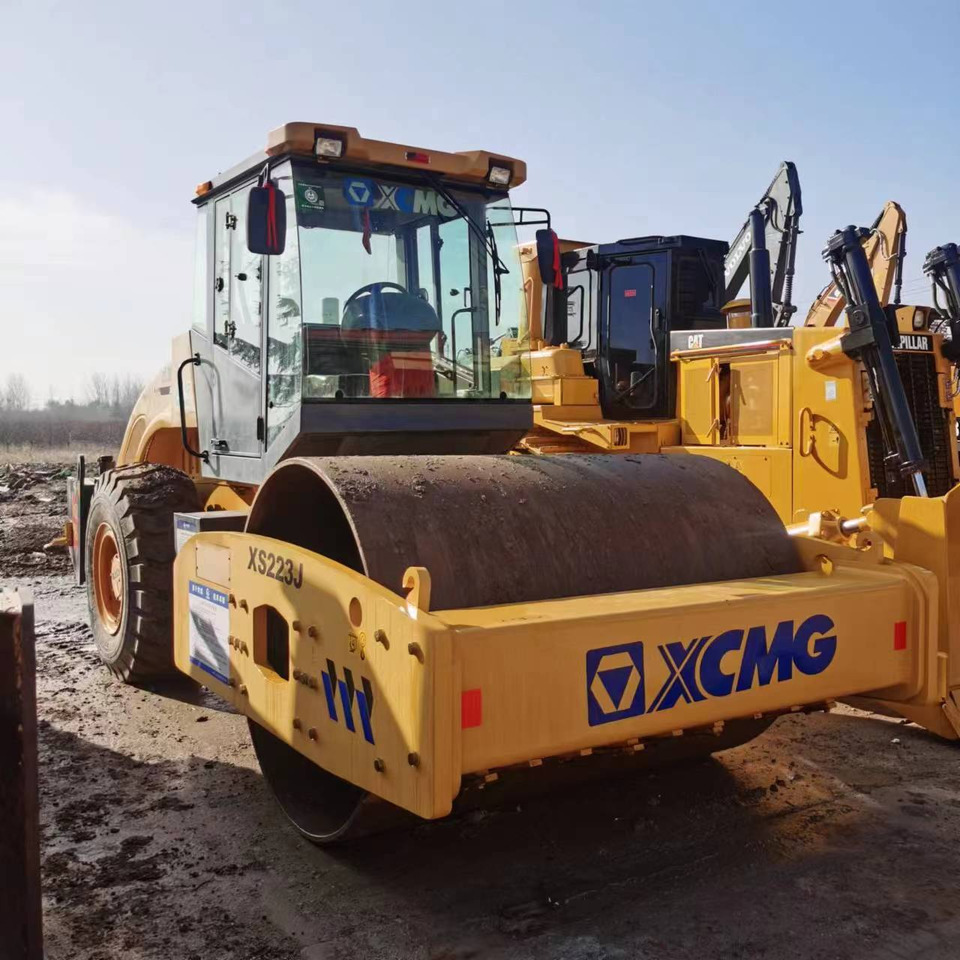 XCMG XS223J - Kompaktor: obrázek 4 XCMG XS223J - Kompaktor: obrázek 4