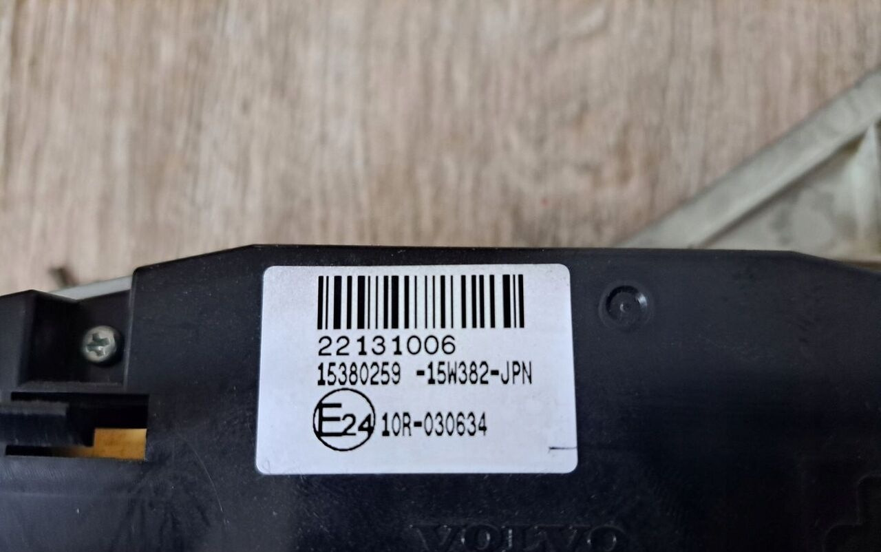 OEM PANEL NAWIEWU OGRZEWANIA KLIMATYZACJI VOLVO FH 4 22131006 - Tachograf pro Nákladní auto: obrázek 1 OEM PANEL NAWIEWU OGRZEWANIA KLIMATYZACJI VOLVO FH 4 22131006 - Tachograf pro Nákladní auto: obrázek 1