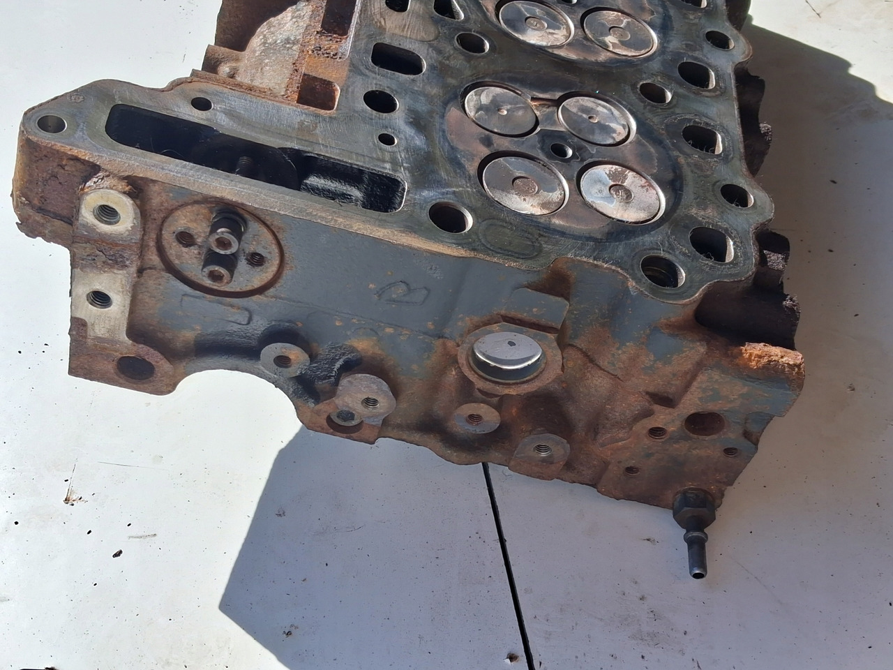 RENAULT GŁOWICA SILNIKA RENAULT GAMA D DTI 5 VOLVO FL D5K EURO 6 - Hlava válců pro Nákladní auto: obrázek 4 RENAULT GŁOWICA SILNIKA RENAULT GAMA D DTI 5 VOLVO FL D5K EURO 6 - Hlava válců pro Nákladní auto: obrázek 4