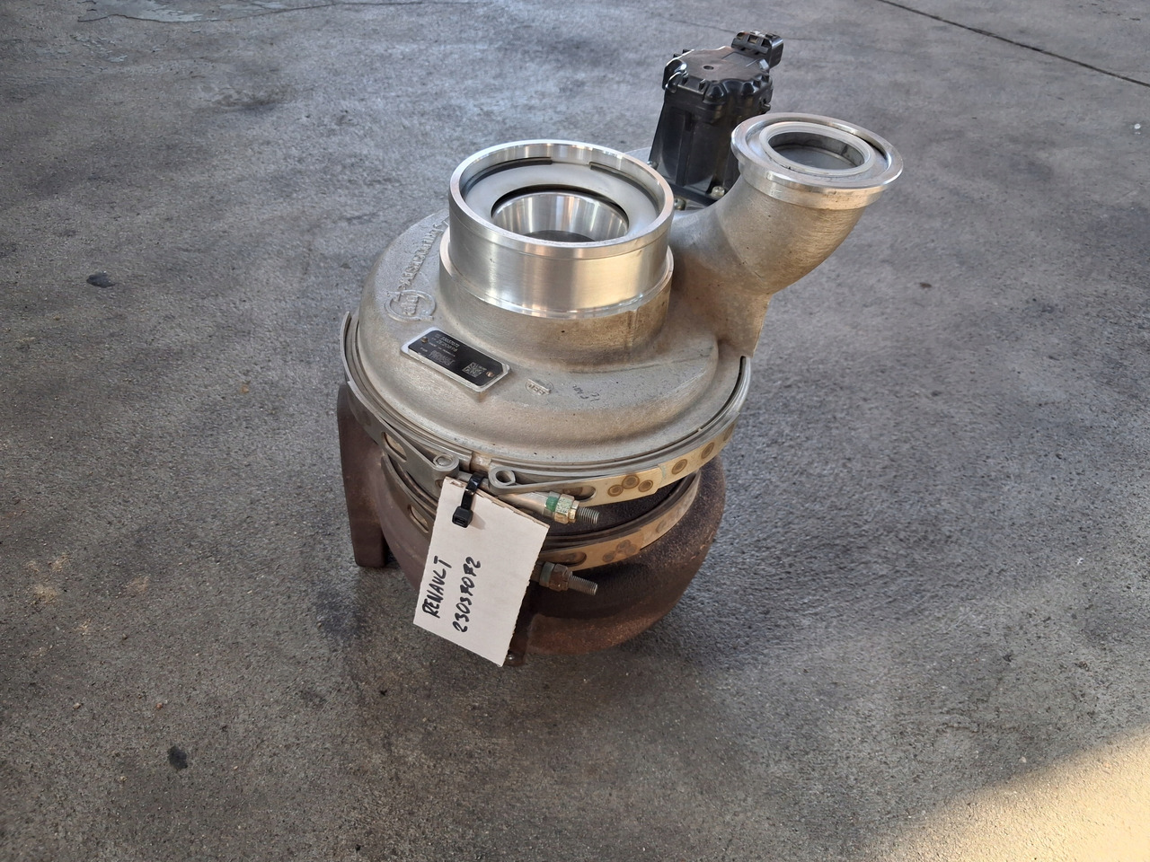 RENAULT TURBOSPRĘŻARKA RENAULT GAMA D DTI 8 VOLVO FL FE D8K EURO 6 - Turbodmychadlo: obrázek 1 RENAULT TURBOSPRĘŻARKA RENAULT GAMA D DTI 8 VOLVO FL FE D8K EURO 6 - Turbodmychadlo: obrázek 1