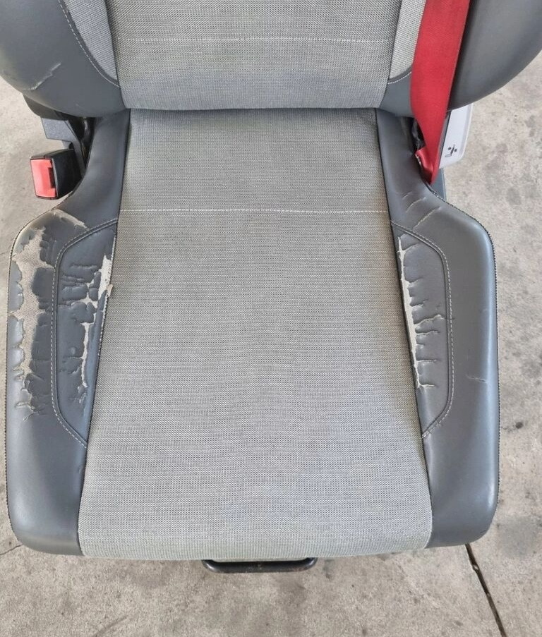 Renault LEWY SIEDZENIE KIEROWCY Renault RANGE GAMA T C K - Sedaček pro Nákladní auto: obrázek 2 Renault LEWY SIEDZENIE KIEROWCY Renault RANGE GAMA T C K - Sedaček pro Nákladní auto: obrázek 2