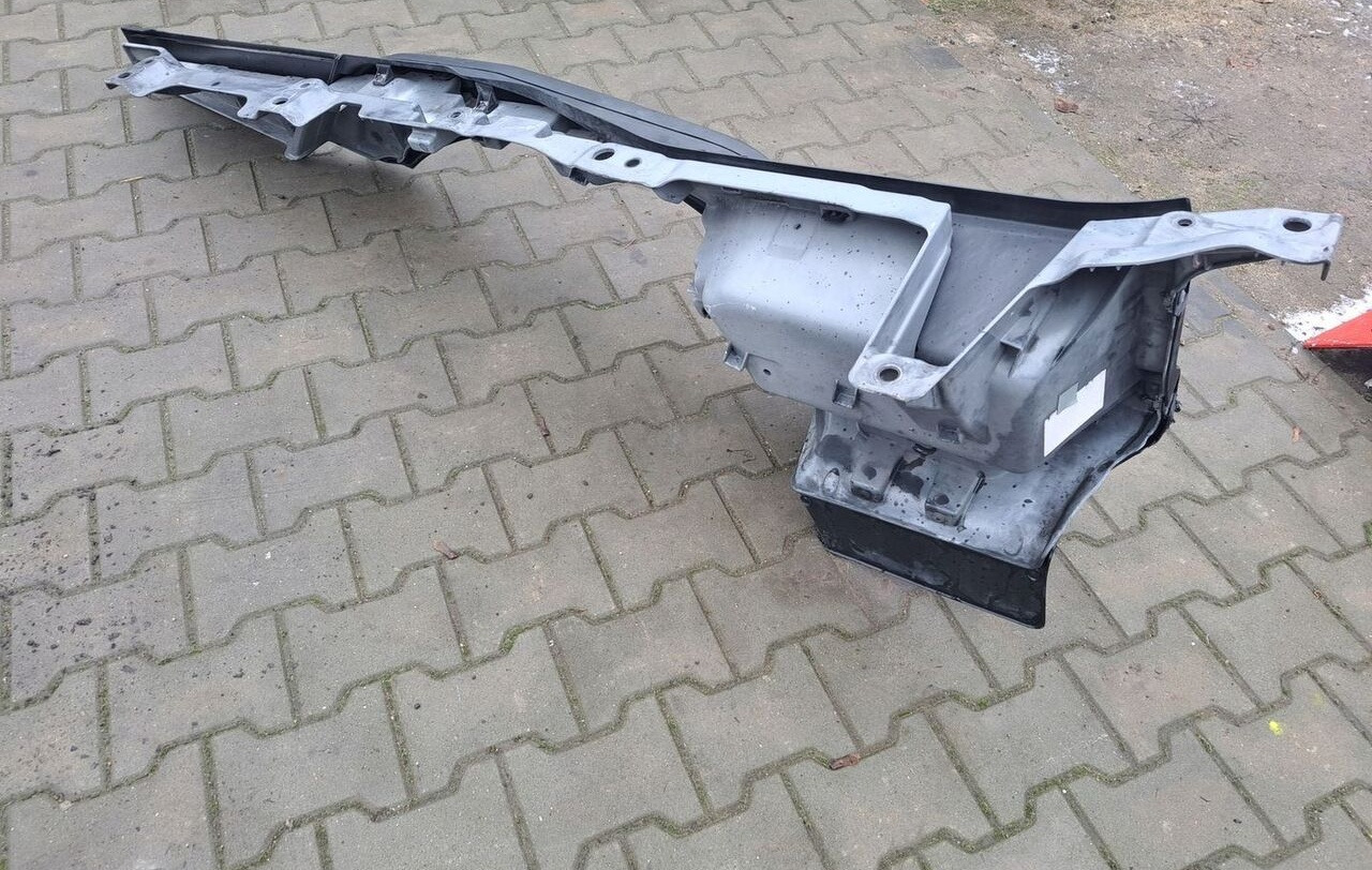 Renault STOPNICA GÓRNA STOPIEŃ LEWY RENAULT GAMA T RANGE - Stupátko pro Nákladní auto: obrázek 1 Renault STOPNICA GÓRNA STOPIEŃ LEWY RENAULT GAMA T RANGE - Stupátko pro Nákladní auto: obrázek 1