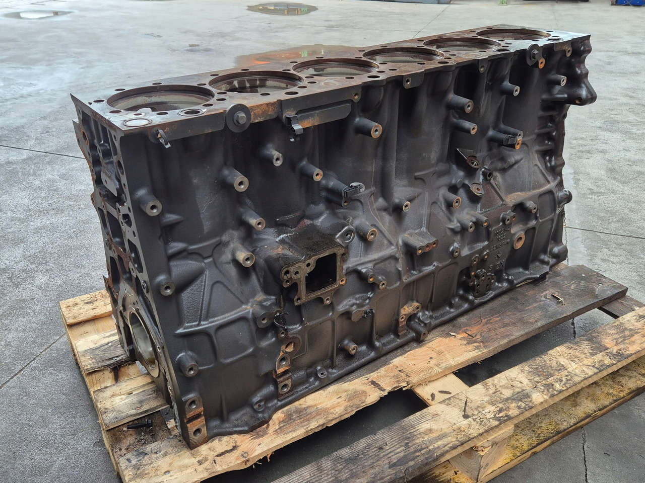 VOLVO BLOK SILNIKA RENAULT GAMA RANGE T EVO TURBOCOMPOUND VOLVO FH 5 D13K 2226825 K8 - Blok válců pro Nákladní auto: obrázek 3 VOLVO BLOK SILNIKA RENAULT GAMA RANGE T EVO TURBOCOMPOUND VOLVO FH 5 D13K 2226825 K8 - Blok válců pro Nákladní auto: obrázek 3