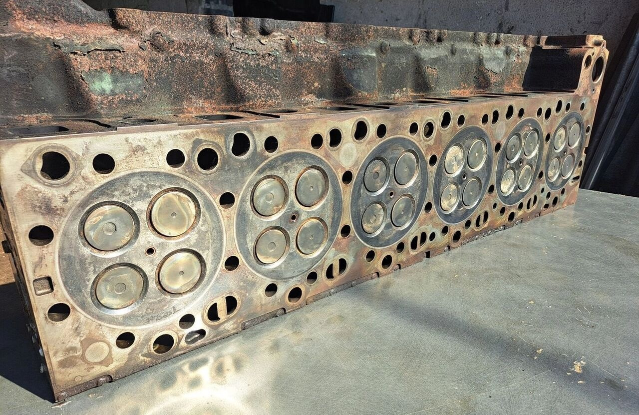 VOLVO GŁOWICA SILNIKA FH 16 D16E - Hlava válců pro Nákladní auto: obrázek 1 VOLVO GŁOWICA SILNIKA FH 16 D16E - Hlava válců pro Nákladní auto: obrázek 1