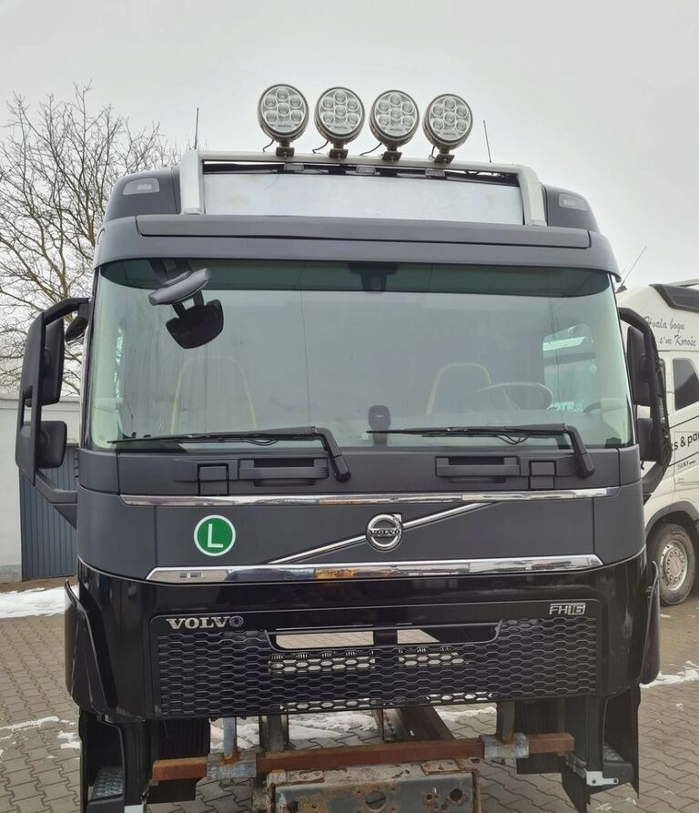 VOLVO KABINA KOMPLETNA VOLVO FH 16 750 EURO 6 GLOBETROTTER 2018 ROK - Kabina pro Nákladní auto: obrázek 1 VOLVO KABINA KOMPLETNA VOLVO FH 16 750 EURO 6 GLOBETROTTER 2018 ROK - Kabina pro Nákladní auto: obrázek 1