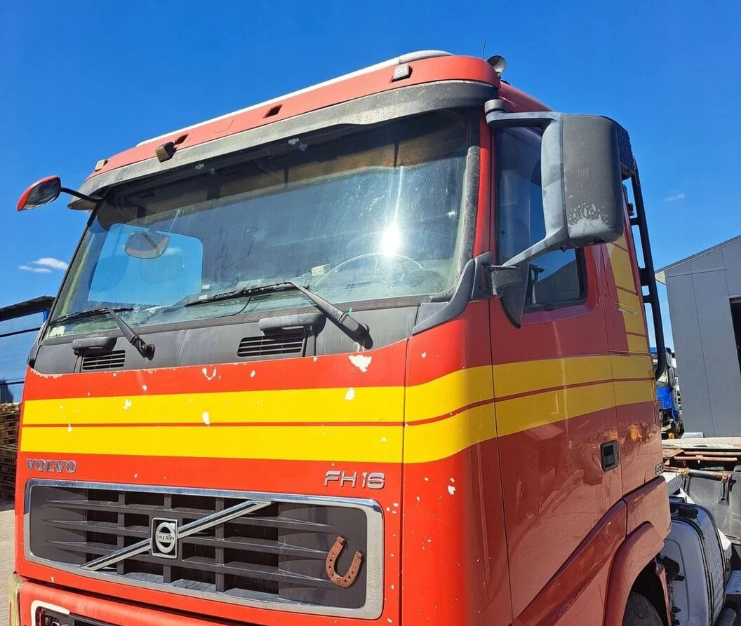 VOLVO KABINA KOMPLETNA VOLVO FH 16 EURO 5 NISKA - Kabina pro Nákladní auto: obrázek 2 VOLVO KABINA KOMPLETNA VOLVO FH 16 EURO 5 NISKA - Kabina pro Nákladní auto: obrázek 2