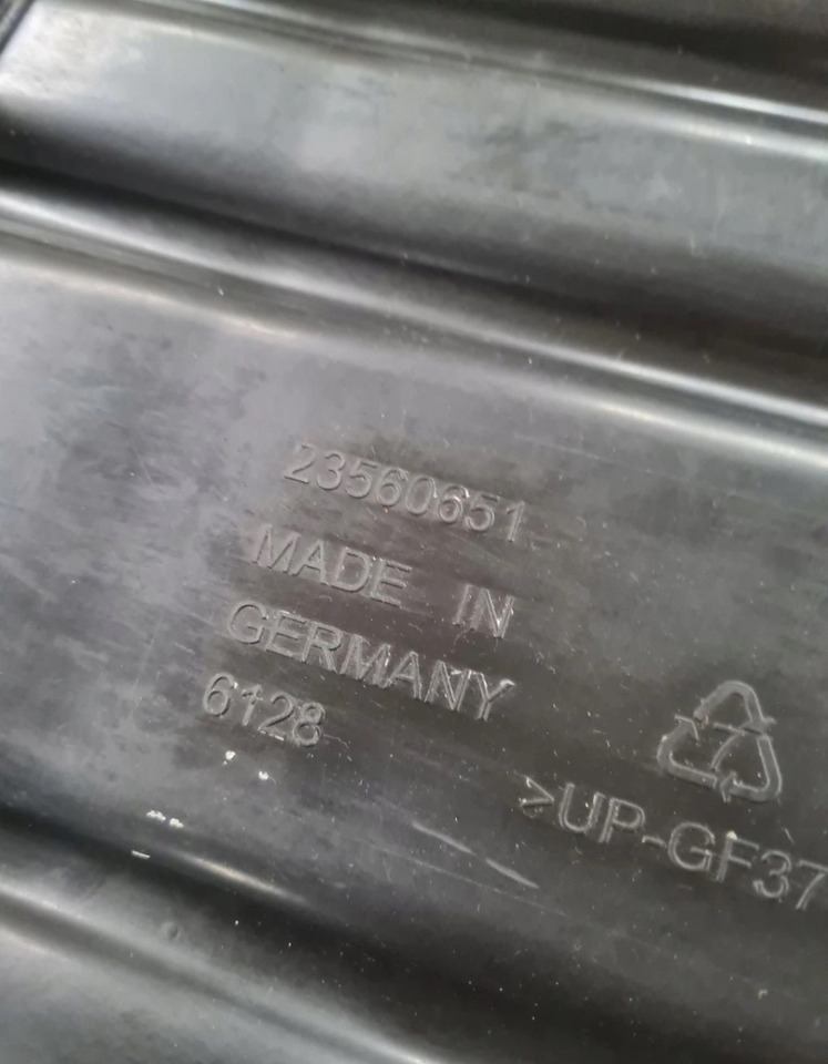 Olejová vana pro Nákladní auto VOLVO MISA MISKA OLEJOWA SILNIKA VOLVO FH 16 D16K EURO 6: obrázek 11 Olejová vana pro Nákladní auto VOLVO MISA MISKA OLEJOWA SILNIKA VOLVO FH 16 D16K EURO 6: obrázek 11