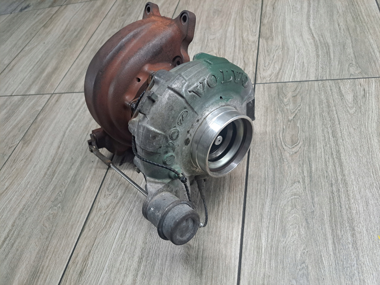 VOLVO TURBINA TURBOSPRĘŻARKA I-SAVE D13K VOLVO FH 4 FH 5 RENAULT GAMA T 23223052 WE80426B - Turbodmychadlo pro Nákladní auto: obrázek 2 VOLVO TURBINA TURBOSPRĘŻARKA I-SAVE D13K VOLVO FH 4 FH 5 RENAULT GAMA T 23223052 WE80426B - Turbodmychadlo pro Nákladní auto: obrázek 2