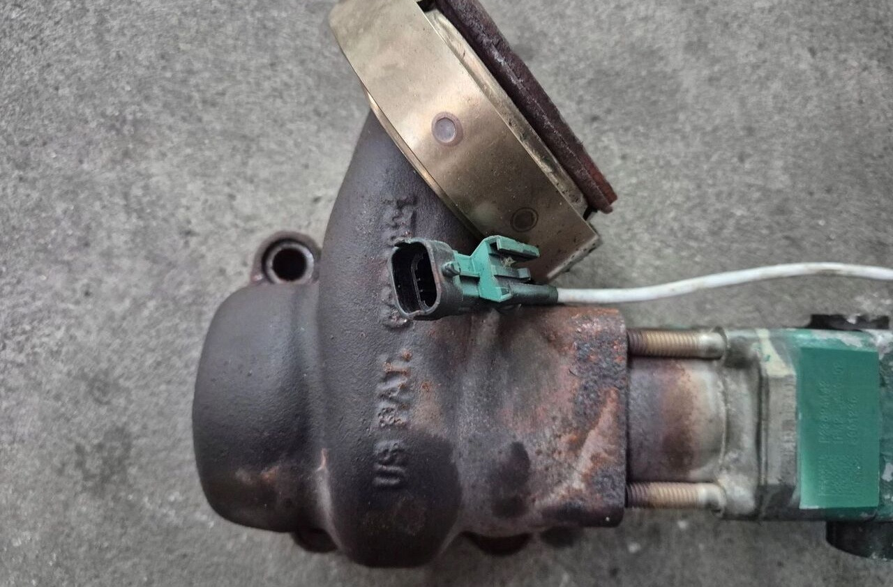 VOLVO ZAWÓR HAMULEC GÓRSKI SPALIN EGR VOLVO FH4 FH 16 D16K 23694442 6601821 - Motor a díly pro Nákladní auto: obrázek 1 VOLVO ZAWÓR HAMULEC GÓRSKI SPALIN EGR VOLVO FH4 FH 16 D16K 23694442 6601821 - Motor a díly pro Nákladní auto: obrázek 1