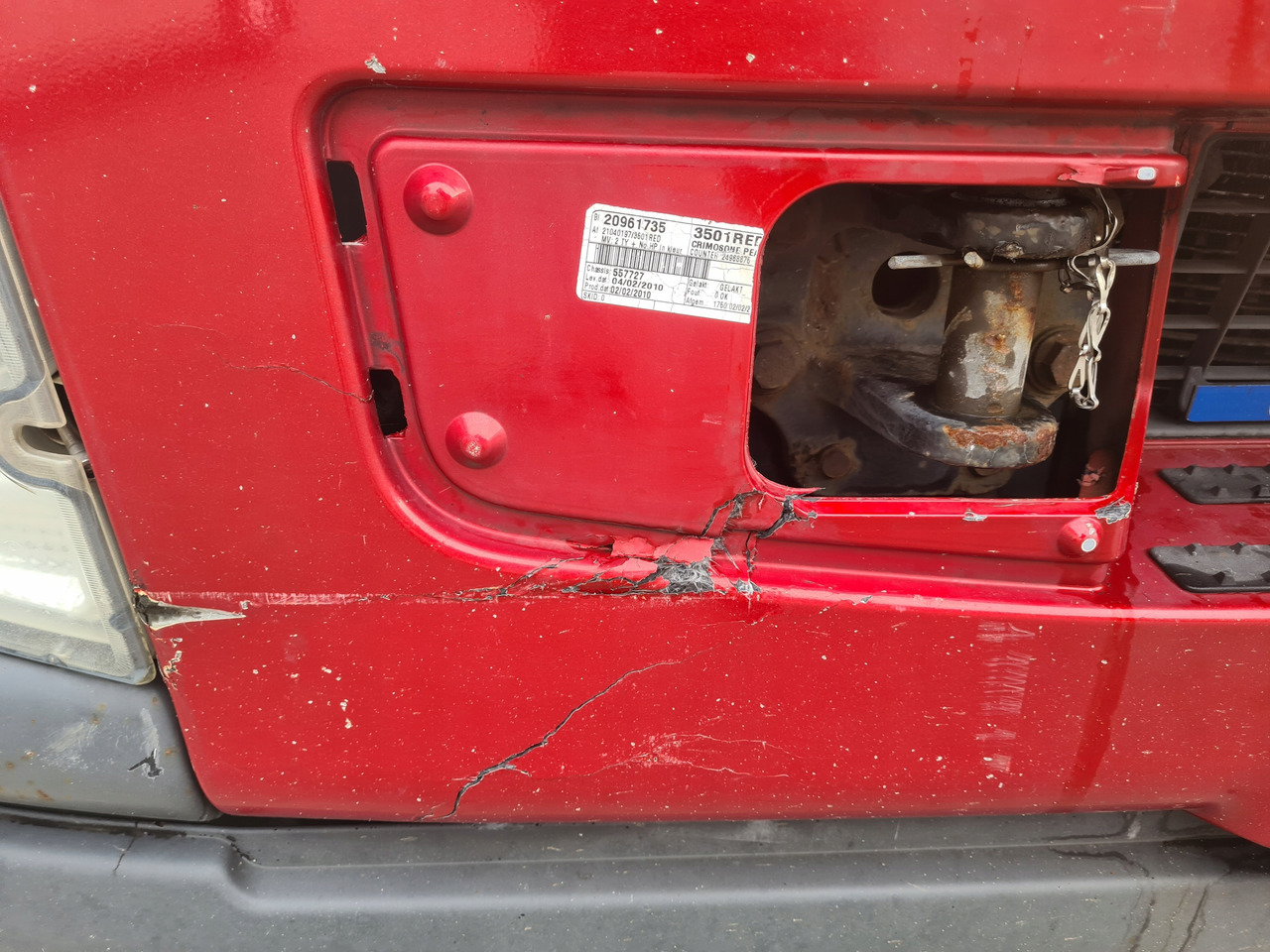 VOLVO ZDERZAK KOMPLETNY Z LAMPAMI BELKA STOPNIE VOLVO FL 22.5 EURO 5 - Nárazník pro Nákladní auto: obrázek 4 VOLVO ZDERZAK KOMPLETNY Z LAMPAMI BELKA STOPNIE VOLVO FL 22.5 EURO 5 - Nárazník pro Nákladní auto: obrázek 4