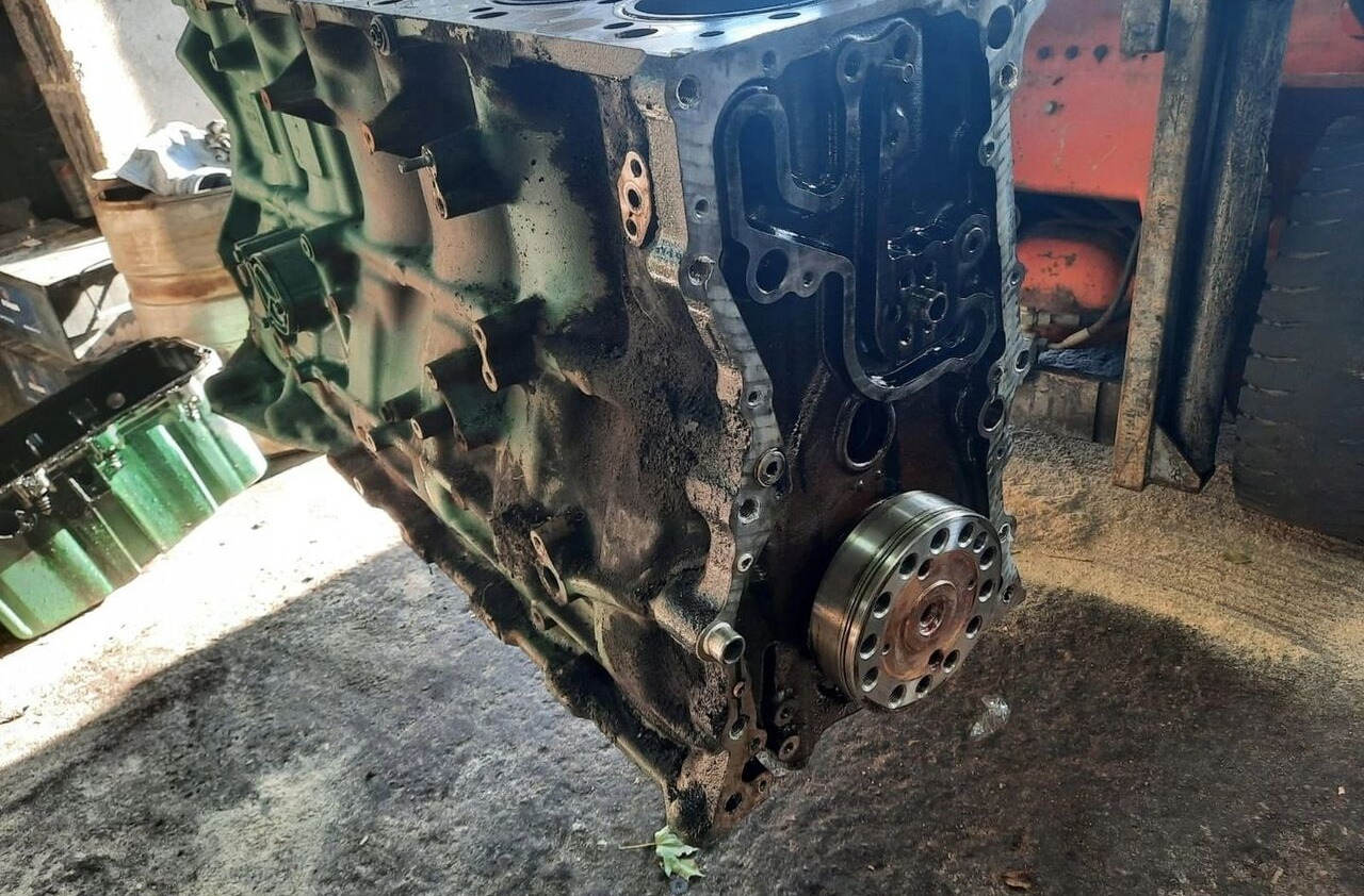 Volvo BLOK A TŁOKI WAŁ KORBOWY FM 9 D11C EUV. Volvo - Motor pro Nákladní auto: obrázek 1 Volvo BLOK A TŁOKI WAŁ KORBOWY FM 9 D11C EUV. Volvo - Motor pro Nákladní auto: obrázek 1