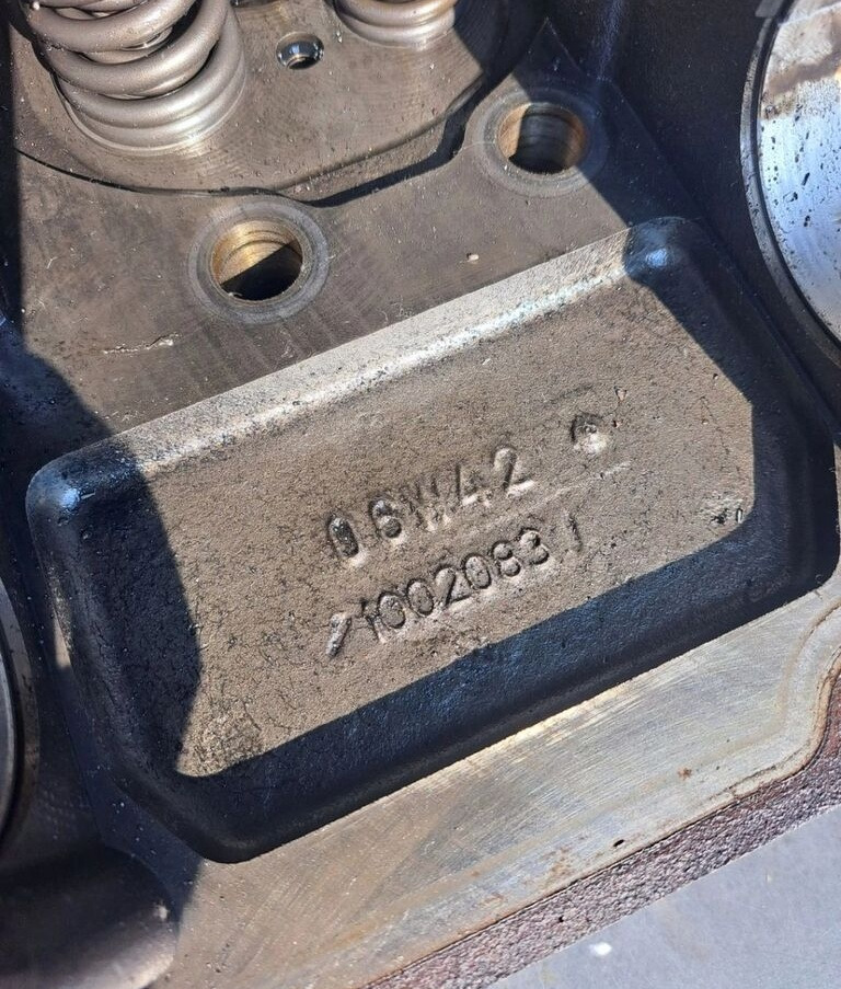 Volvo GŁOWICA SILNIKA FH 16 D16E Volvo - Hlava válců pro Nákladní auto: obrázek 5 Volvo GŁOWICA SILNIKA FH 16 D16E Volvo - Hlava válců pro Nákladní auto: obrázek 5